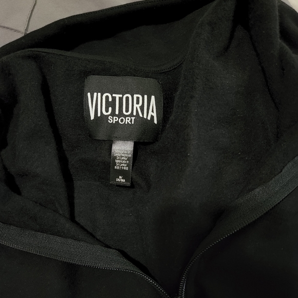 Victoria’s Secret Victoria’s Sport Black 3/4 Zip Pullover Sweater Size Medium. - Picture 4 of 4